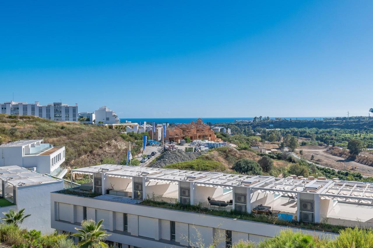 Апартаменты Unique 3-Bdrm Townhouse, Stunning View, Pool & Bbq Эстепона Экстерьер фото