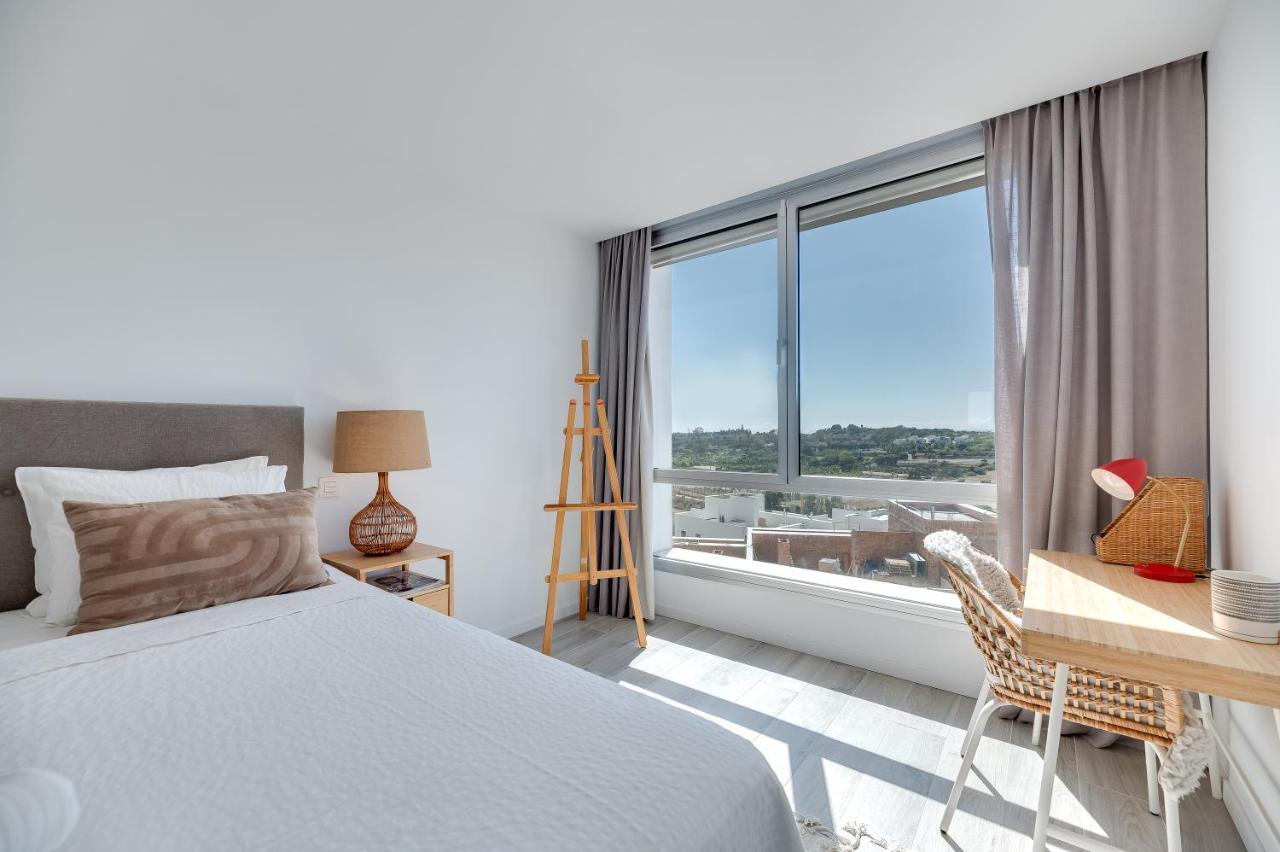 Апартаменты Unique 3-Bdrm Townhouse, Stunning View, Pool & Bbq Эстепона Экстерьер фото