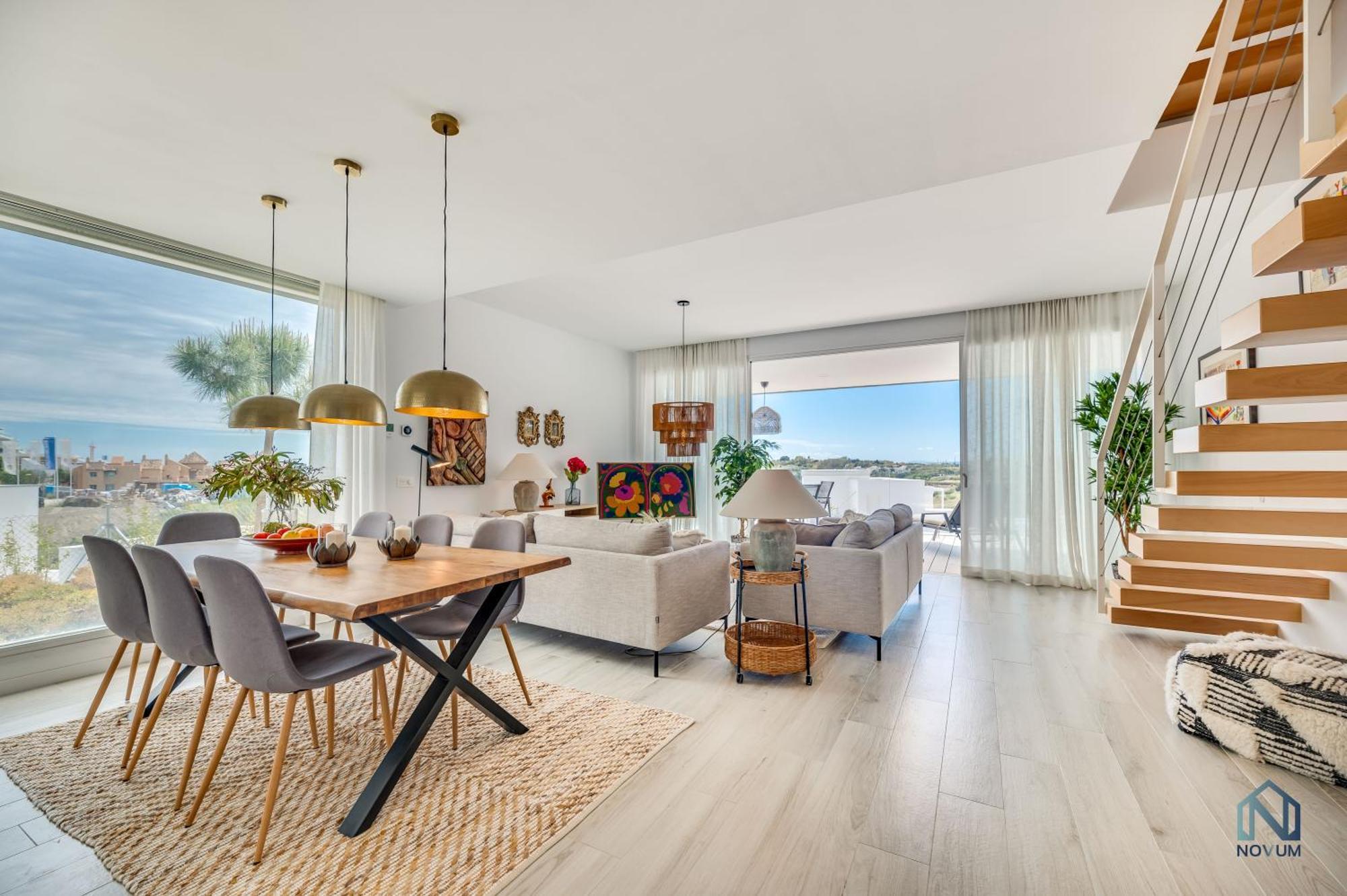 Апартаменты Unique 3-Bdrm Townhouse, Stunning View, Pool & Bbq Эстепона Экстерьер фото